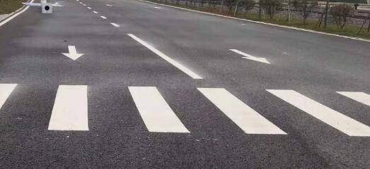 合肥廠區(qū)路面劃線成本揭秘，合肥市場的價格范圍與選擇建議